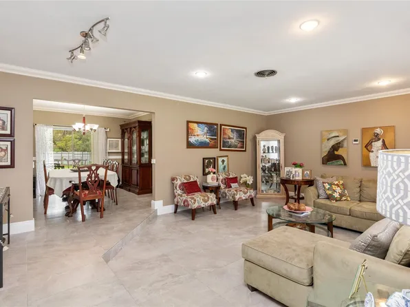 400 NE 143th, North Miami, FL 33161