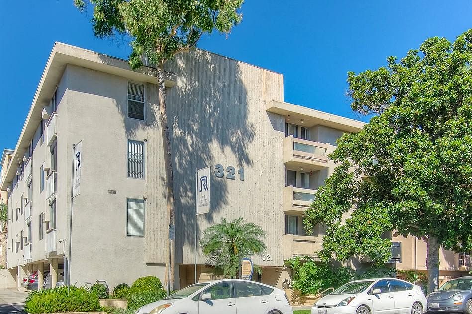2nd image of 321 S Sherbourne Dr APT 109