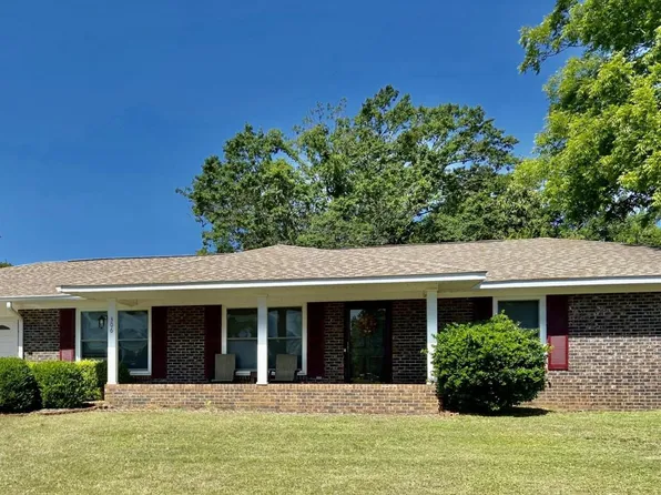 306 Melbourne Dr, Enterprise, AL 36330