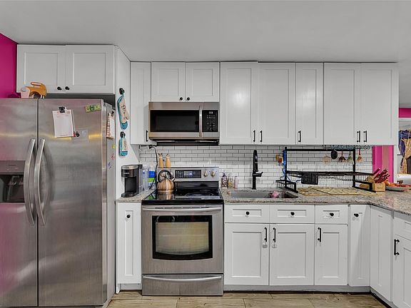 2nd image of 5907 S Farragut Drive