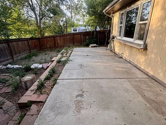 5th image of 612 E Las Animas St #B