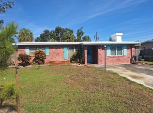 8671 Magnolia Dr, Seminole, FL 33777