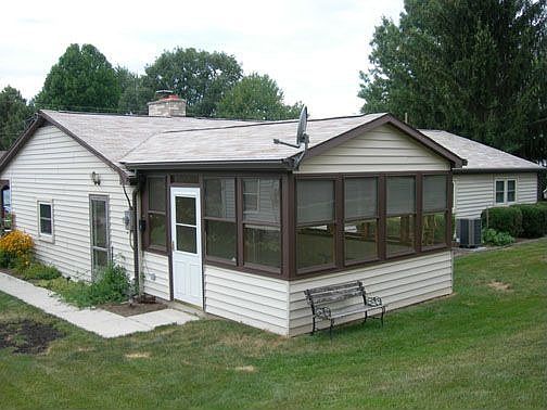 Large Enclosed Sun Room