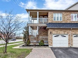 3690 Thomas St, Mississauga, ON L5M7E6