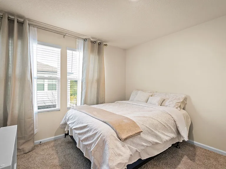 2877 Mule Deer Cir — Photo 16