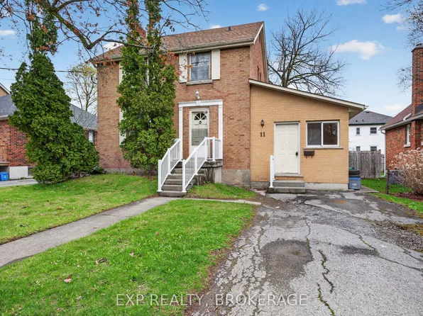 11 Carruthers Ave, Kingston, ON K7L 1L9