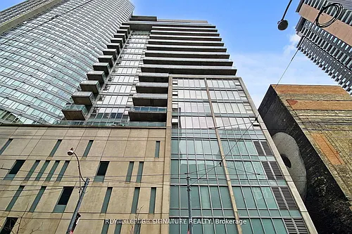 220 Victoria St #1702 Photo 1