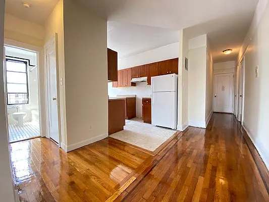 Rented by Queens Apartments Realty LLC | media 15