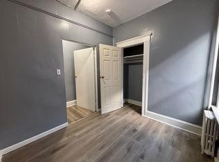 524 E Jersey St APT 2L, Elizabethport, NJ 07206