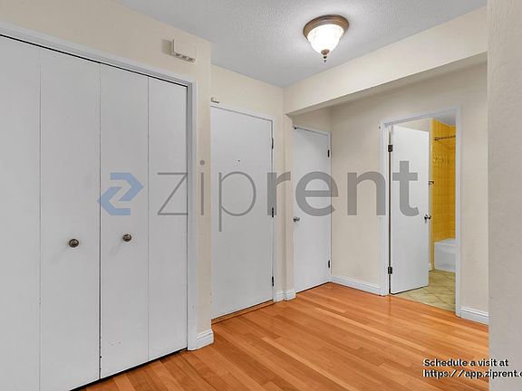 4th image of 749 Barnegat Ln