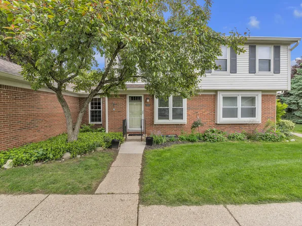 2840 Bombridge Ct, Ann Arbor, MI 48104
