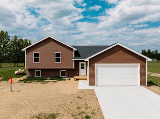 5428 Revella Ln #39, Grawn, MI 49637