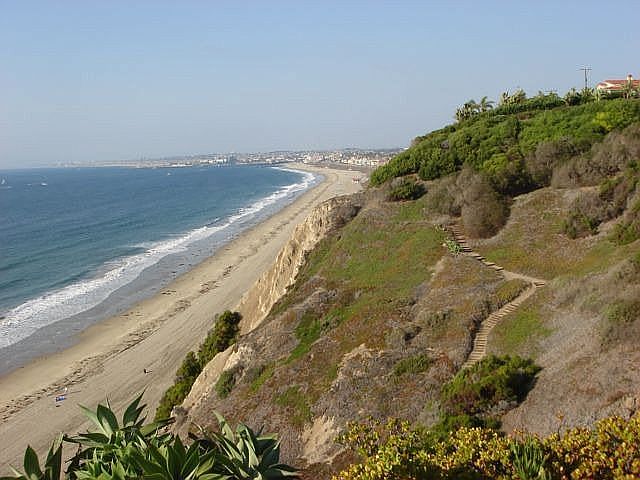 Complex with direct access to the beach
