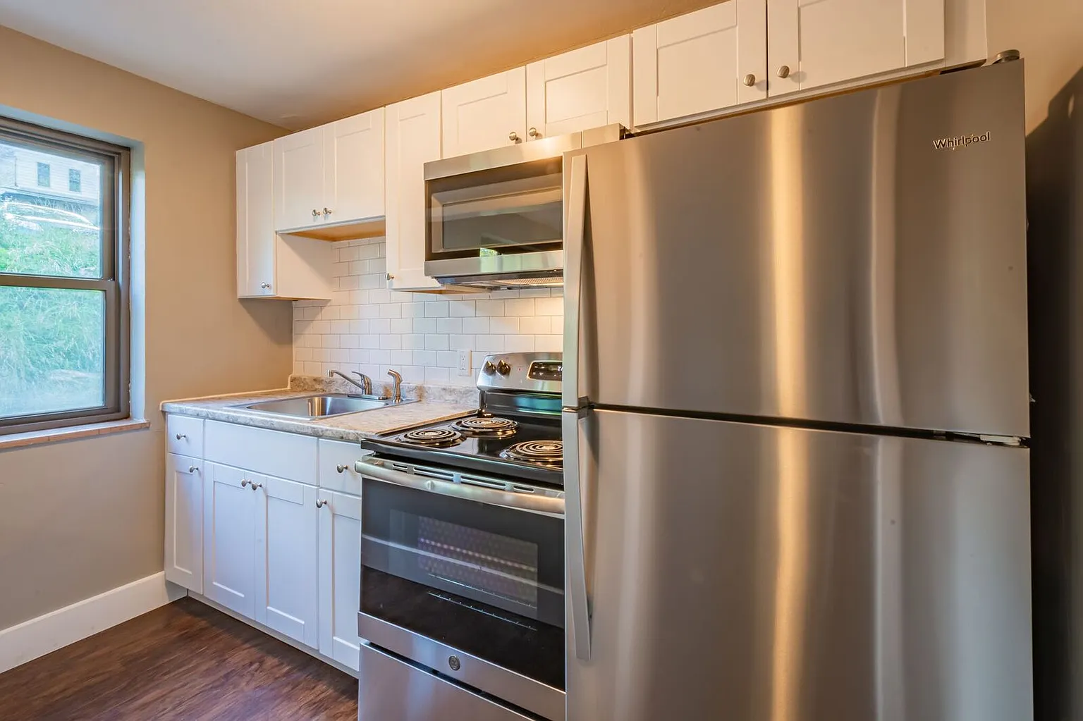 420 Walnut Ave #2B photo 1
