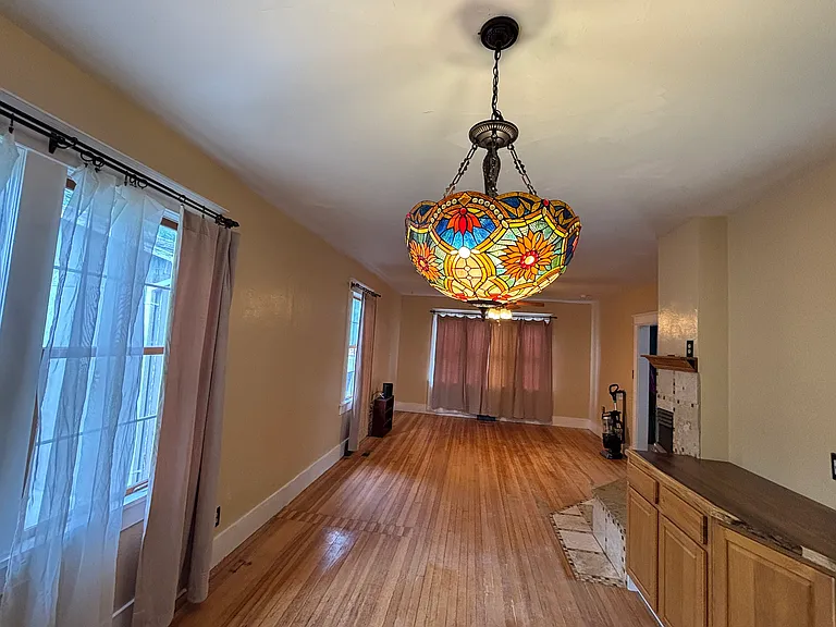 469 Lexington Ave #1 — Photo 7