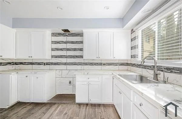 8319 Crenshaw Blvd #8319 — Photo 3