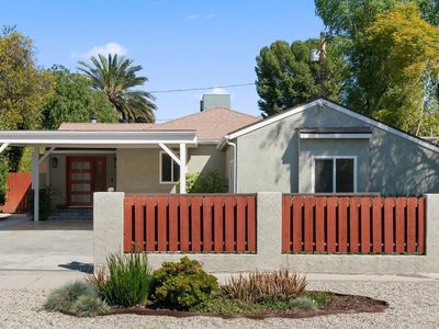 18325 Delano St, Reseda, CA, 91335