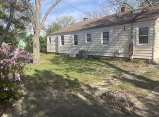 2313 E 40th St, Savannah, GA 31404