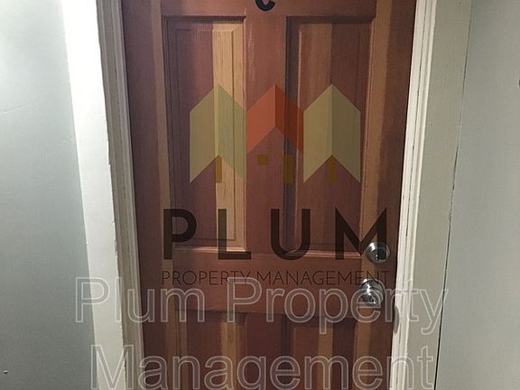 3rd image of 527 Eddy Ave Unit C