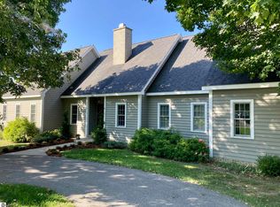 11255 S Jonathan Ct, Empire, MI 49630