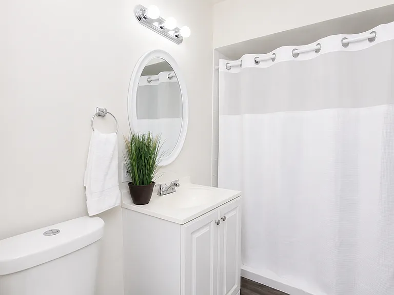 7908 La Mesa Blvd — Photo 2