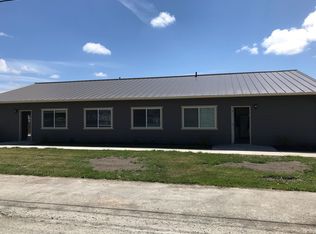 401 W Blackburn Rd #A, Mount Vernon, WA 98273