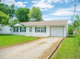 508 Fulford Dr, Edinburgh, IN 46124