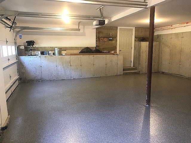 2nd image of 84 Hope St