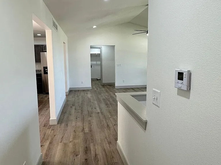 165 Mesa Dr — Photo 56