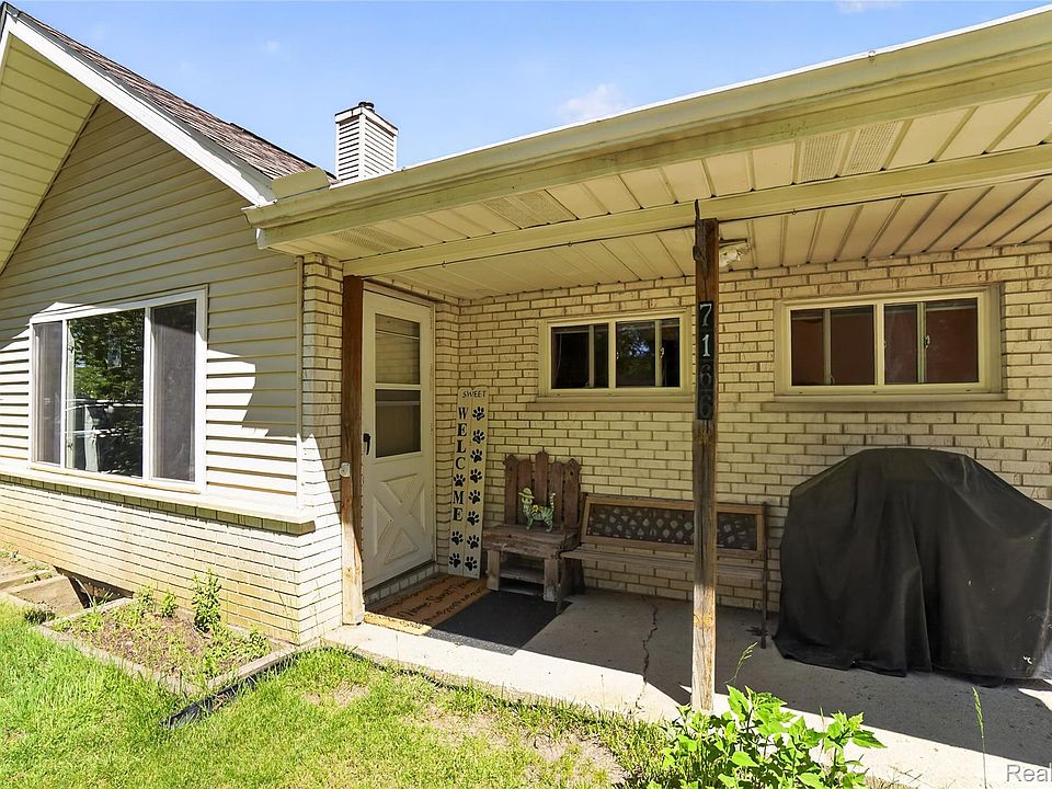7166 Alpine Dr, photo 5
