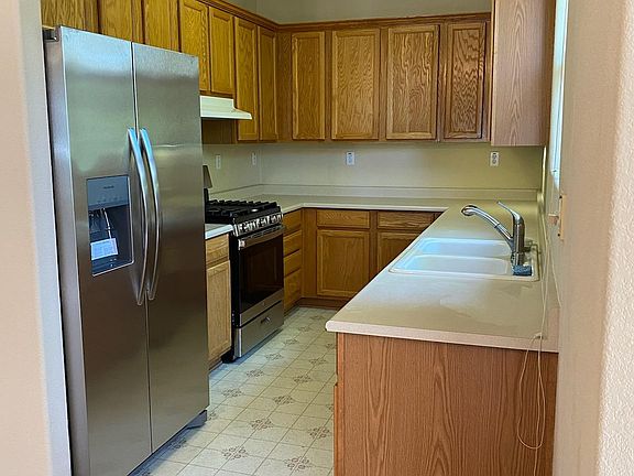 2nd image of 1153 Gravenstein Hwy S
