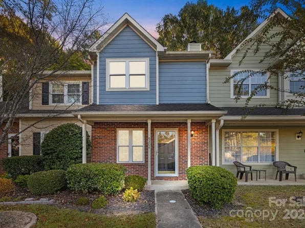 9204 Arbourgate Meadows Ln, Charlotte, NC 28277