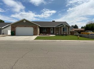16 Road 6067, Farmington, NM 87401