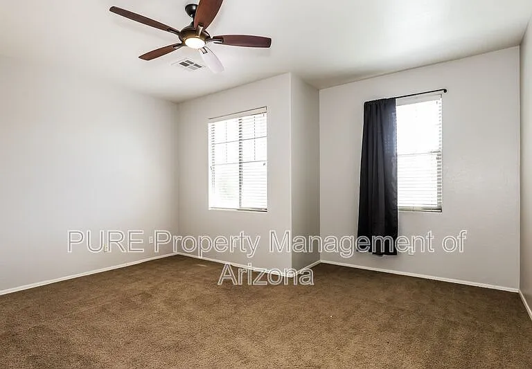 43558 W Oster Dr — Photo 23