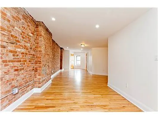 Rented by Douglas Elliman | media 29