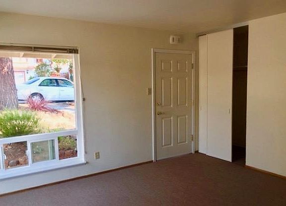 4th image of 731 Santa Lucia Ave