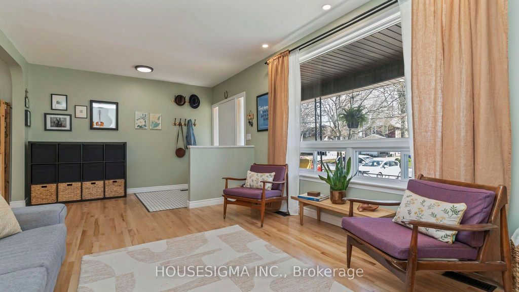 189 Colborne St, London, ON - More