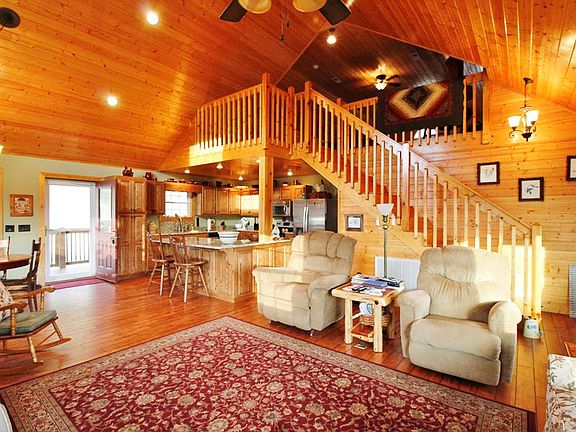 5th image of 210 Eagles Nest Dr