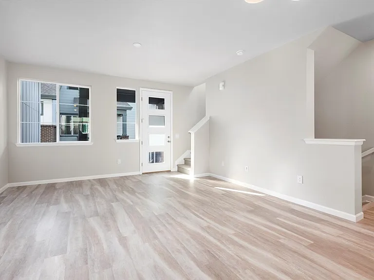 1330 Hoyt St #5 — Photo 13