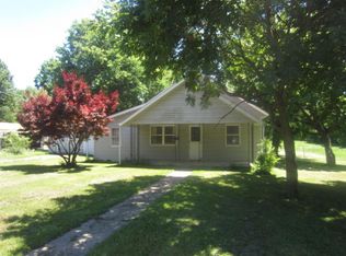 501 Plum St, Monett, MO 65708