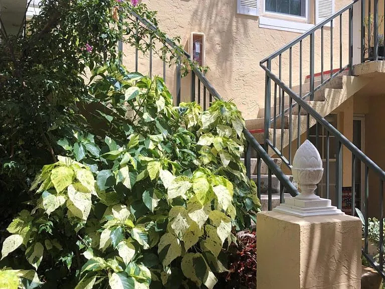1045 Lake Shore Dr #206 — Photo 10