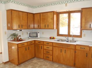 306 N Columbia Ave, Fulda, MN 56131