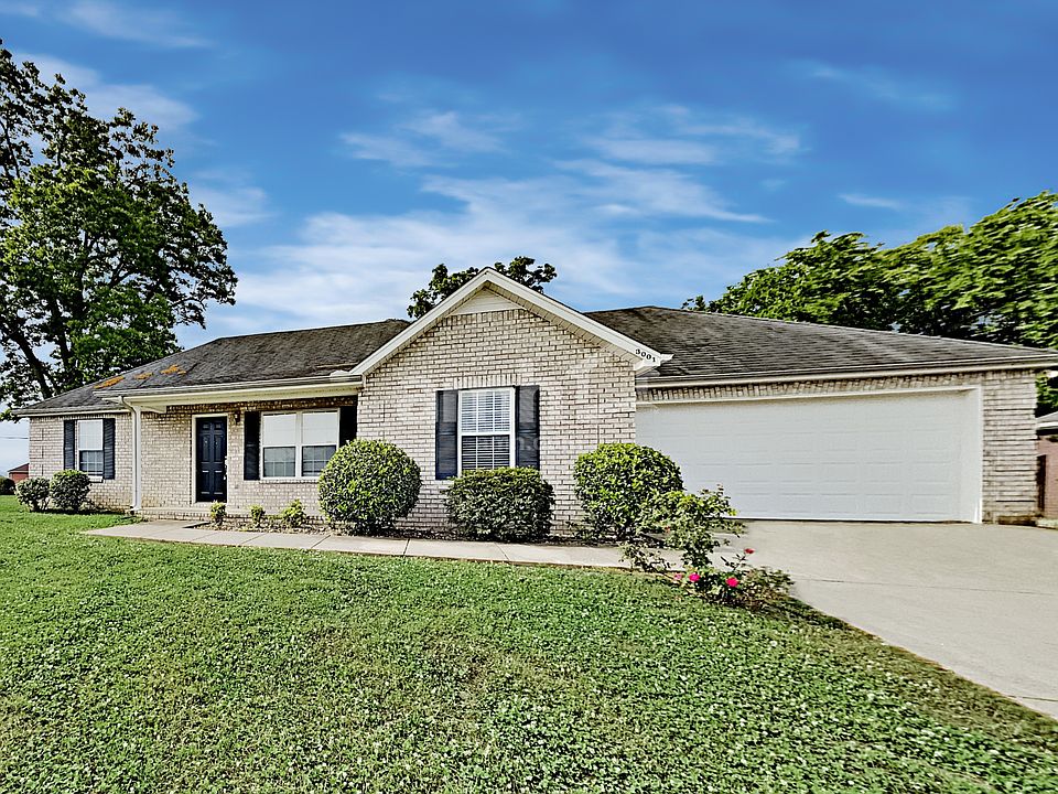 1st image of 3001 Mesquite Dr