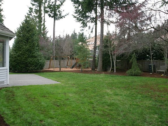 5th image of 25750 SE 32nd Pl