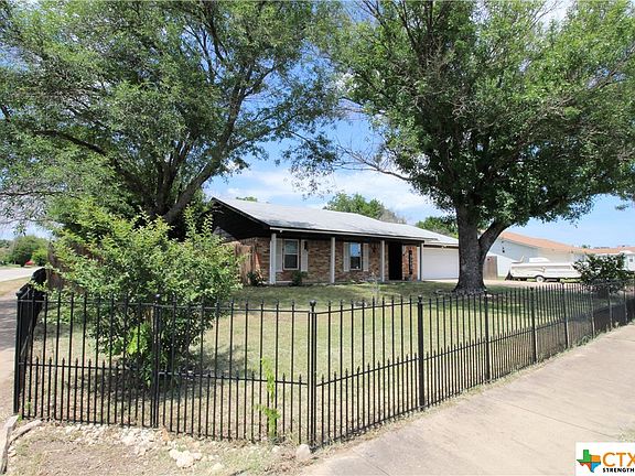 3rd image of 4501 Mountain View Dr