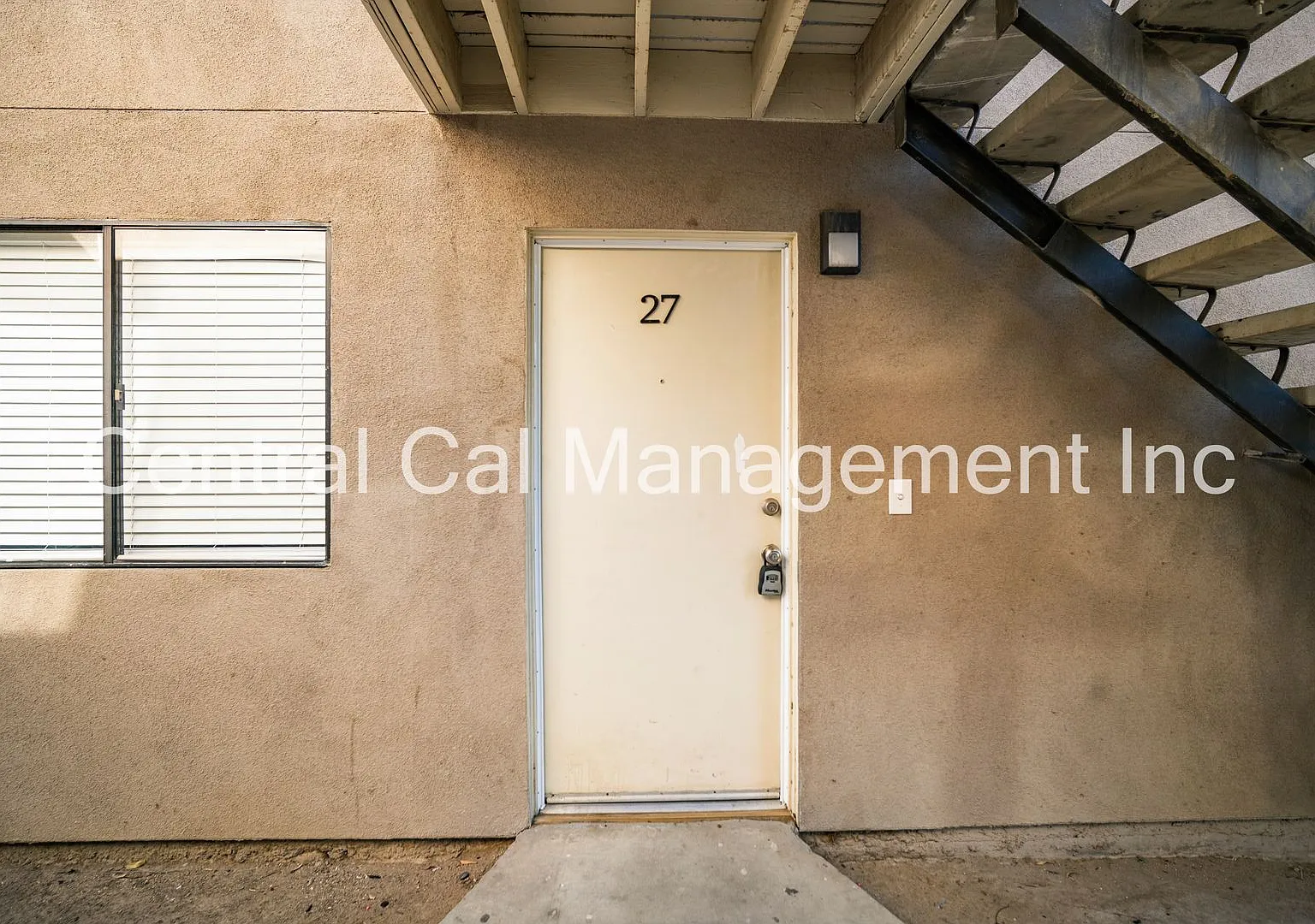 Sunset at Oleander Apartments — Photo 1