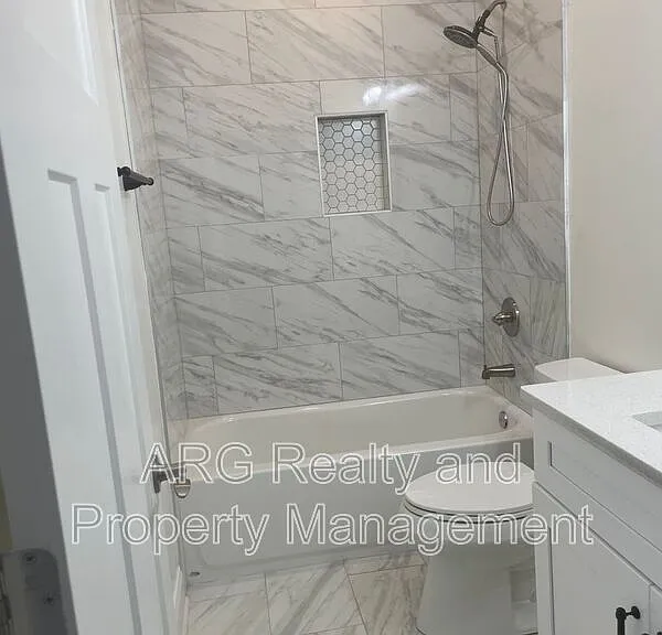 2215 Lang Dr SW — Photo 14