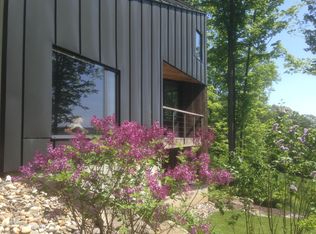 224 Kipling Rd, Brattleboro, VT 05301