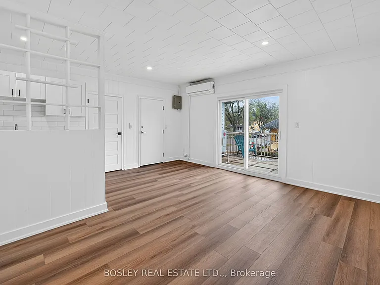 215 King St #1 — Photo 5