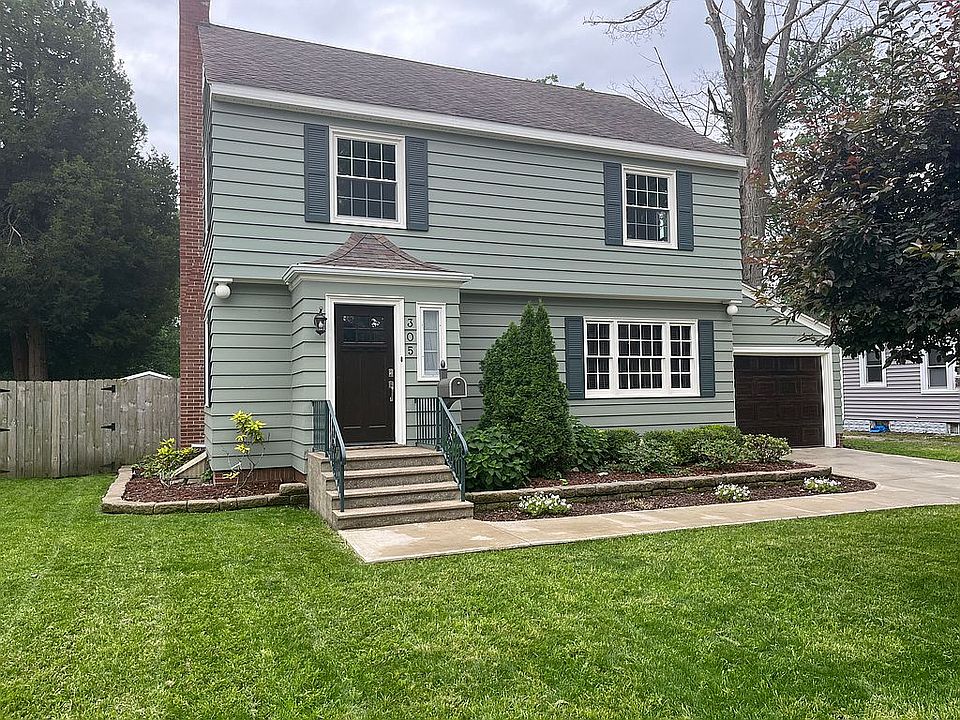 1st image of 305 West St